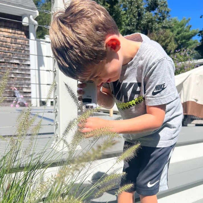 "Explorer, apprendre et s’amuser : Les bienfaits du Microscope de Poche !"
